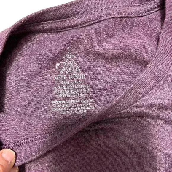 Bear Sketch Tee Womens Size Small Jersey Knit Light Weight - Picture 4 of 4